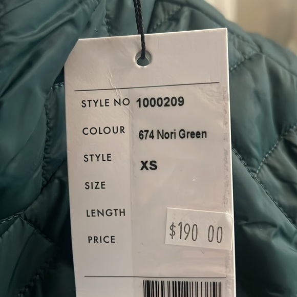 ๐ Daily Sports DS Bonnie Nori Green Padded Vest - Picture 16 of 17